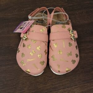 NWT Disney Minnie Mouse Clogs